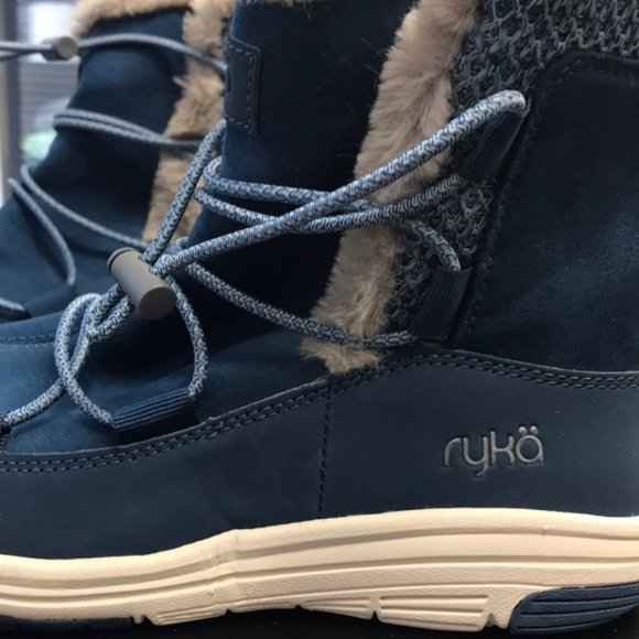 Ryka Aubonne Medium/Wide Sneakers - Picture 5 of 9